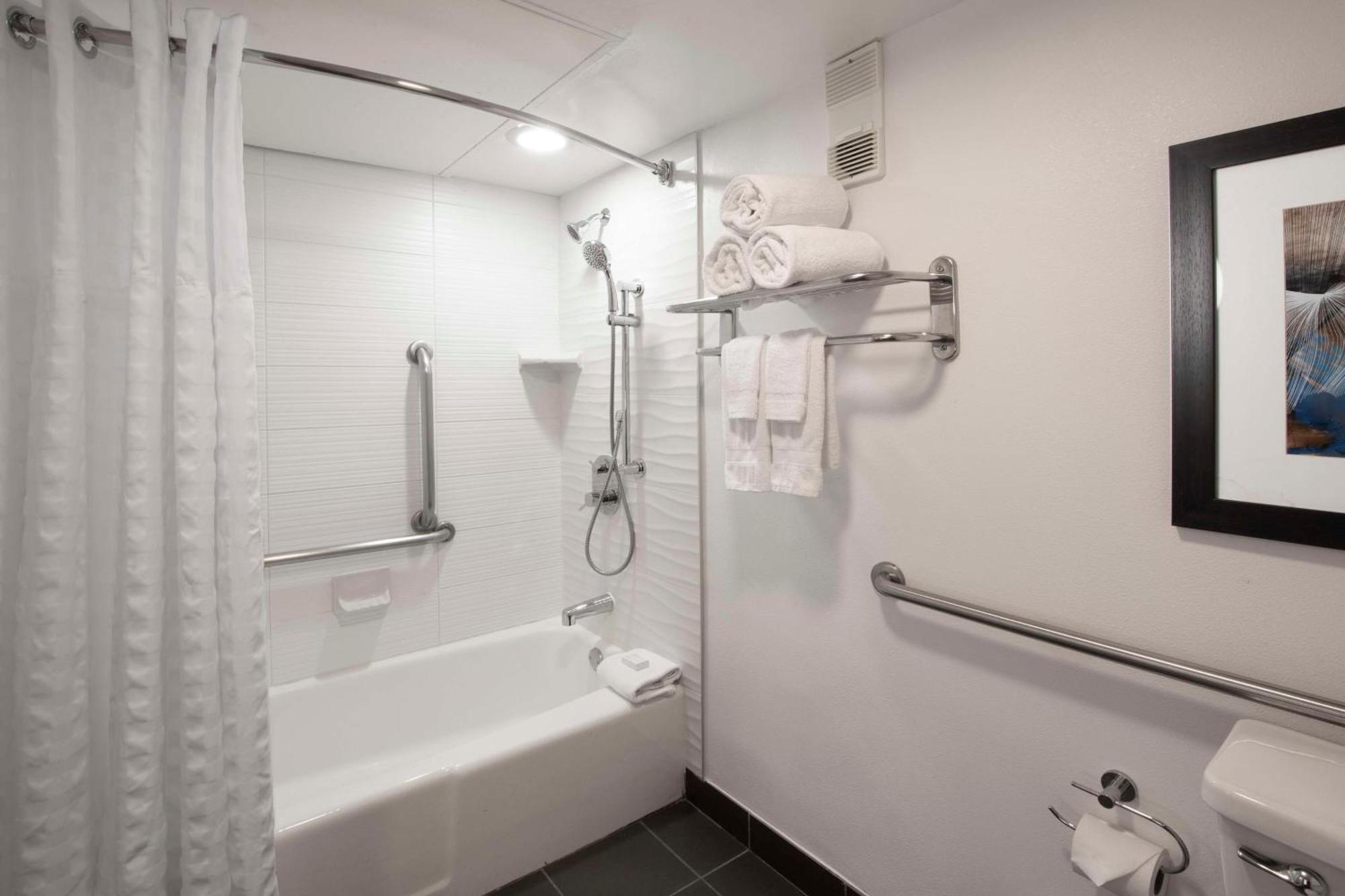 Embassy Suites Dallas - Dfw International Airport South Irving Eksteriør billede